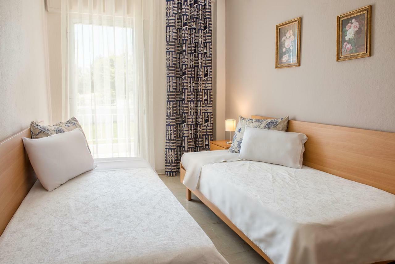 Georgalas Rest Apartments Nea Kallikrateia Exteriér fotografie