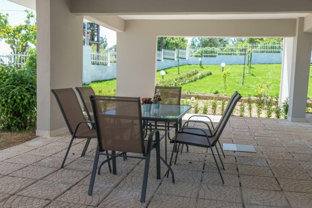 Georgalas Rest Apartments Nea Kallikrateia Exteriér fotografie