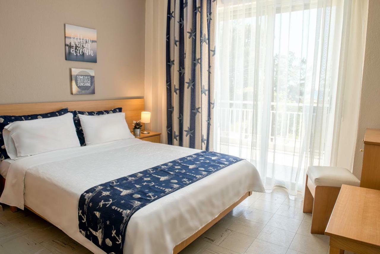 Georgalas Rest Apartments Nea Kallikrateia Exteriér fotografie
