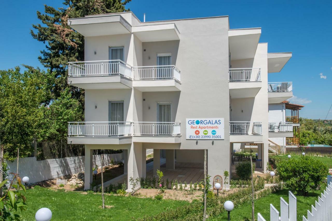 Georgalas Rest Apartments Nea Kallikrateia Exteriér fotografie